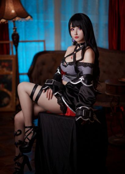 善良的女秘书的目的电影在线观看_超清电影完整版