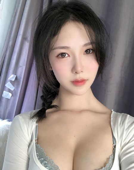 表姐同居_免费观看高清版