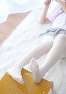 女朋友的妈妈完整版_4K动漫在线观看